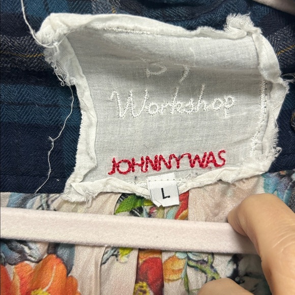 Johnny Was 3J workshop blouse flannel silk - Picture 2 of 3